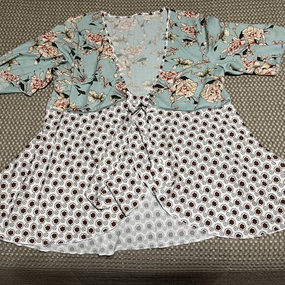 Floral Crush’n Overlay - Picture 4 of 9